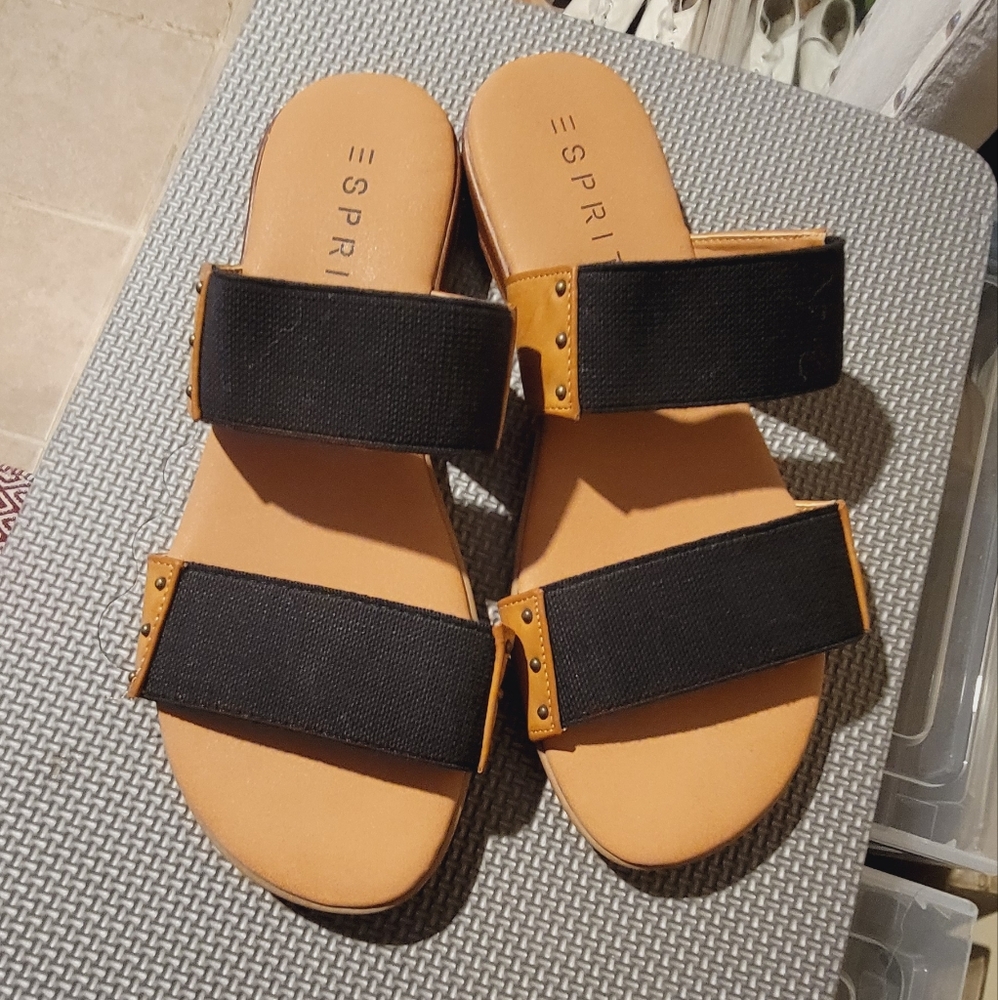 Esprit Sandal w/ Stretch Strap